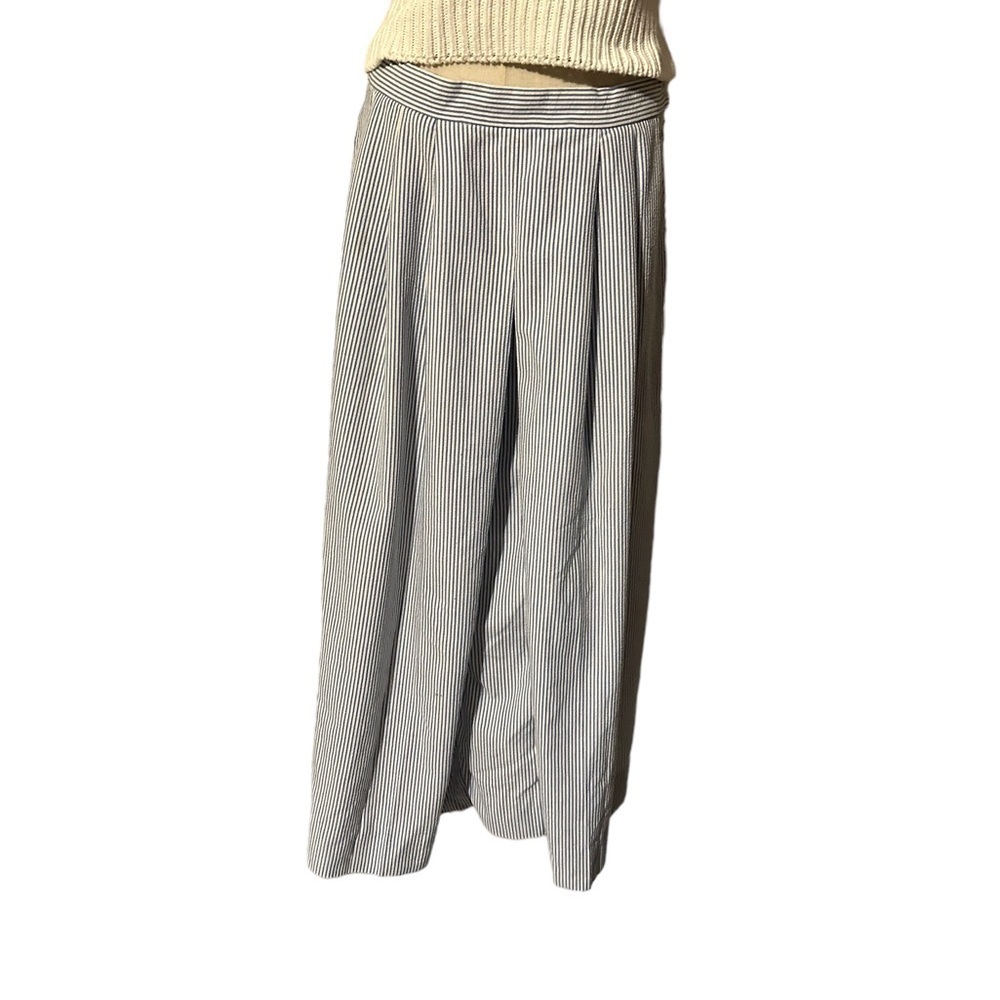 Vintage Adorable linen seersucker Long A line Pleated skirt